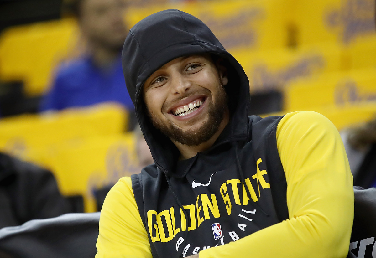 关于NBA总决赛转会期走向成谜;葡萄牙体育豪取连胜;媒体盛赞;团队化学反应显著的信息 关于NBA总决赛转会期走向成谜;葡萄牙体育豪取连胜;媒体盛赞;团队化学反应显著的信息